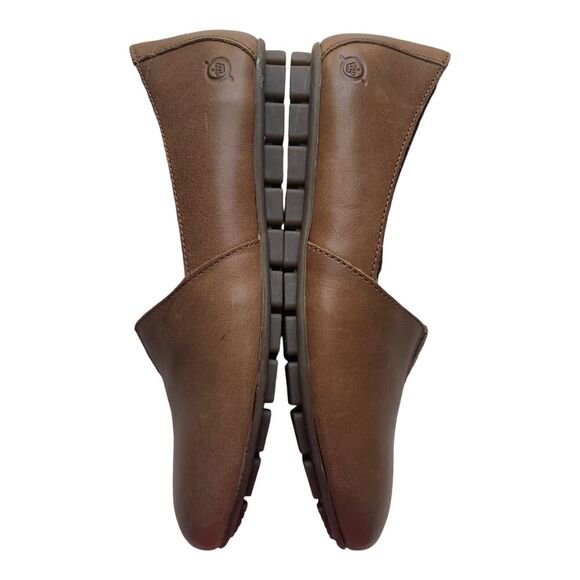 Women's BORN Sebra Slip On Shoes Size 6.5 US Soft Leather Camel Brown Stretch - Picture 3 of 10